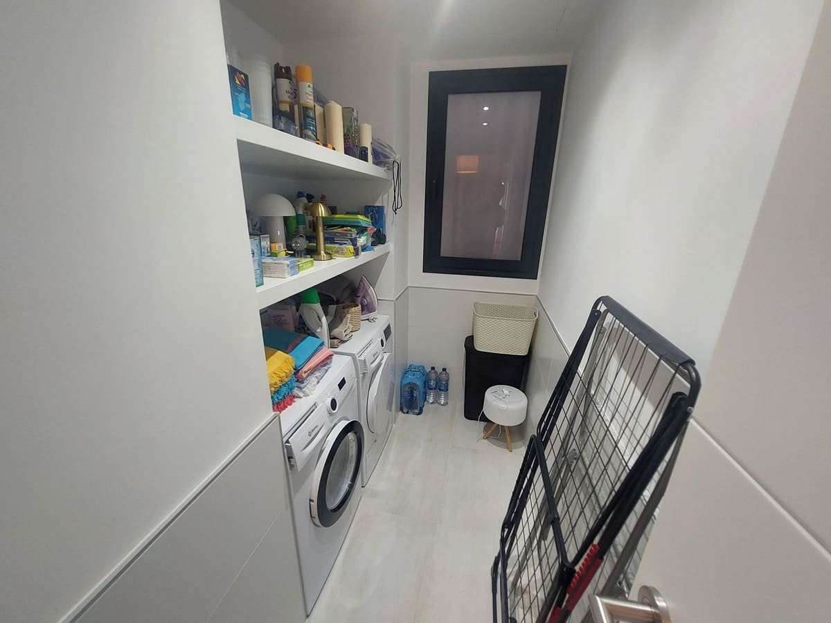 2 soveværelse Lejlighed til salg i Estepona med swimmingpool garage - € 449.000 (Ref: 8738430)