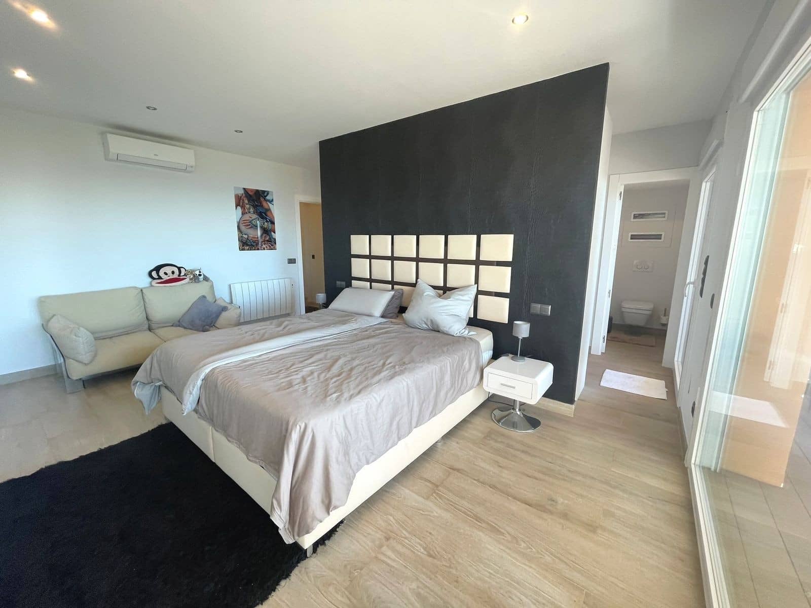 3 bedroom Townhouse for sale in Marbella with pool garage - € 995,000 (Ref: 8763807)