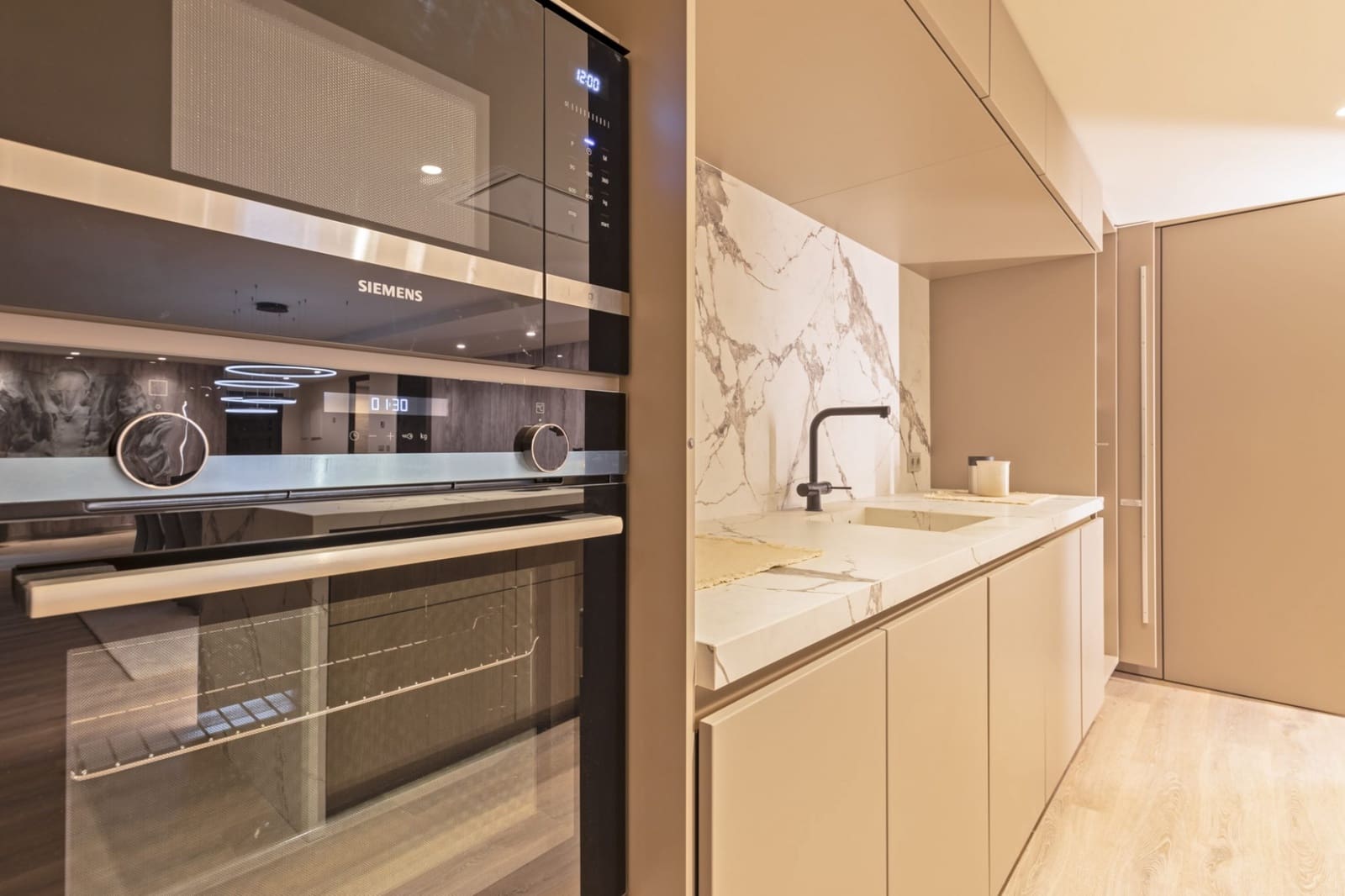 5 soveværelse Lejlighed til salg i Puerto Banus med garage - € 2.500.000 (Ref: 8764748)