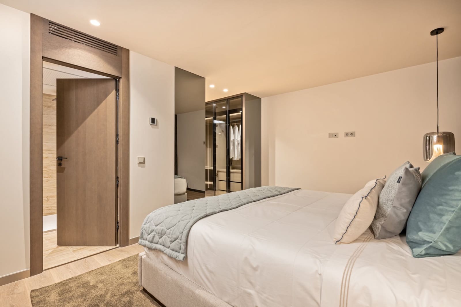 5 soveværelse Lejlighed til salg i Puerto Banus med garage - € 2.500.000 (Ref: 8764748)