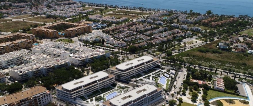 Apartamento de 4 habitaciones en San Pedro de Alcantara en venta con piscina garaje - 1.490.000 € (Ref: 8764759)