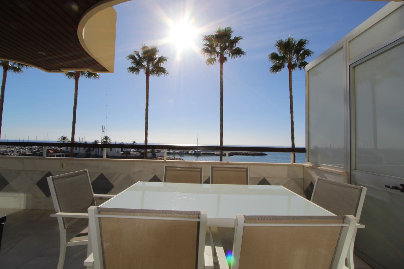 3 bedroom Apartment for sale in Marbella - € 1,200,000 (Ref: 8773290)