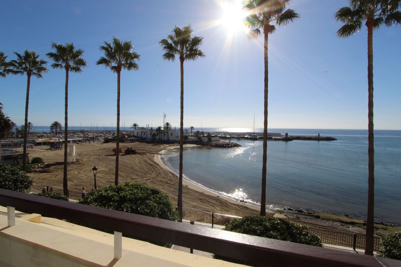 3 bedroom Apartment for sale in Marbella - € 1,200,000 (Ref: 8773290)