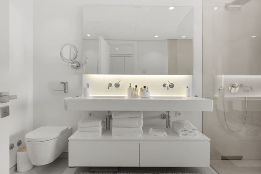 3 sypialnia Apartament na sprzedaż w Marbella z basenem garażem - 1 325 000 € (Ref: 8773293)