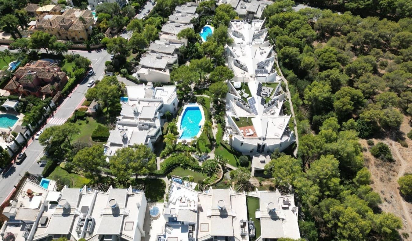 2 sypialnia Dom na sprzedaż w Marbella z basenem garażem - 1 417 500 € (Ref: 8776088)