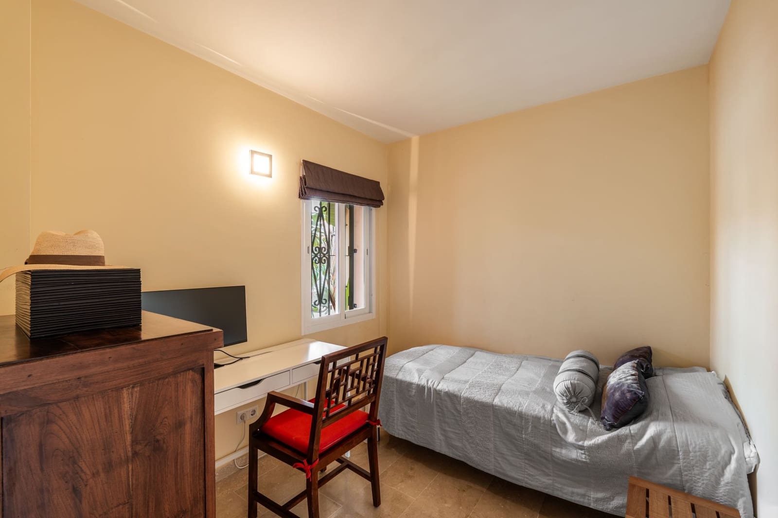 4 quarto Casa em Banda para venda em Marbella com piscina garagem - 525 000 € (Ref: 8776089)