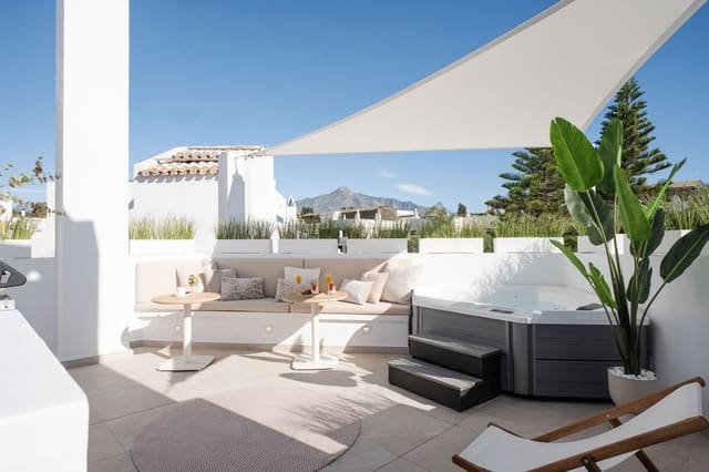 3 soverom Hus til salgs i Rodeo Alto - Guadaiza - La Campana, Marbella med svømmebasseng garasje - € 998 000 (Ref: 8776094)