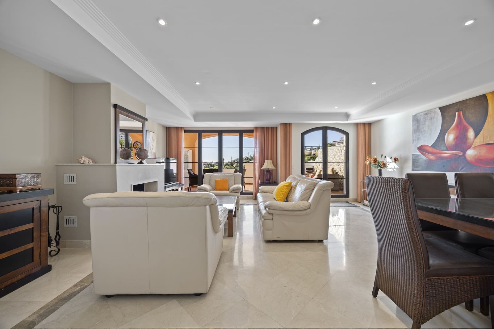 3 soveværelse Byhus til salg i Benahavis med swimmingpool garage - € 675.000 (Ref: 8778200)