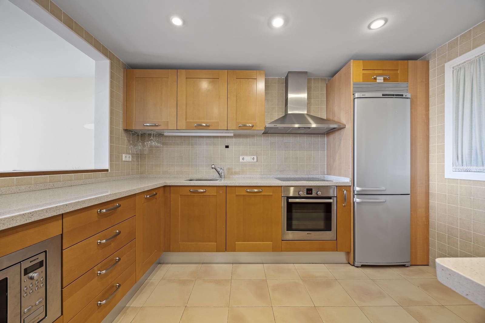 3 soveværelse Byhus til salg i Benahavis med swimmingpool garage - € 675.000 (Ref: 8778200)