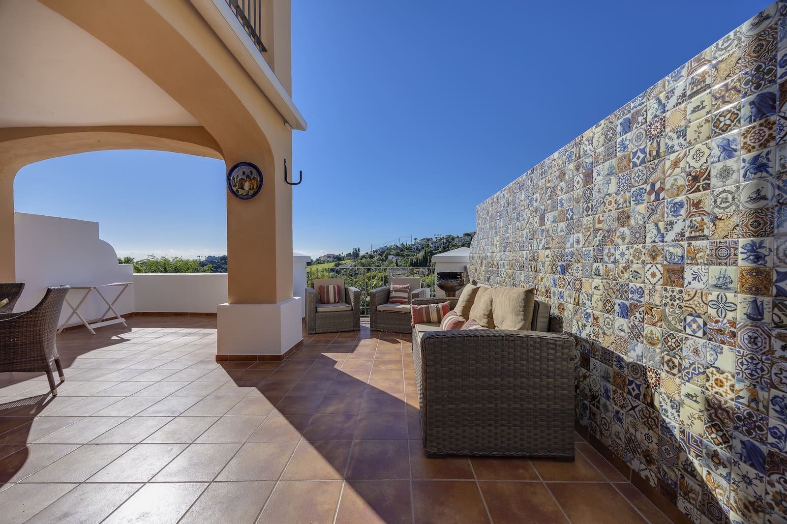 3 soveværelse Byhus til salg i Benahavis med swimmingpool garage - € 675.000 (Ref: 8778200)