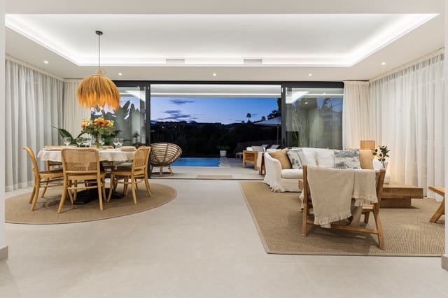6 soveværelse Villa til salg i La Concha - Resina Golf, Estepona med swimmingpool garage - € 1.495.000 (Ref: 8789226)