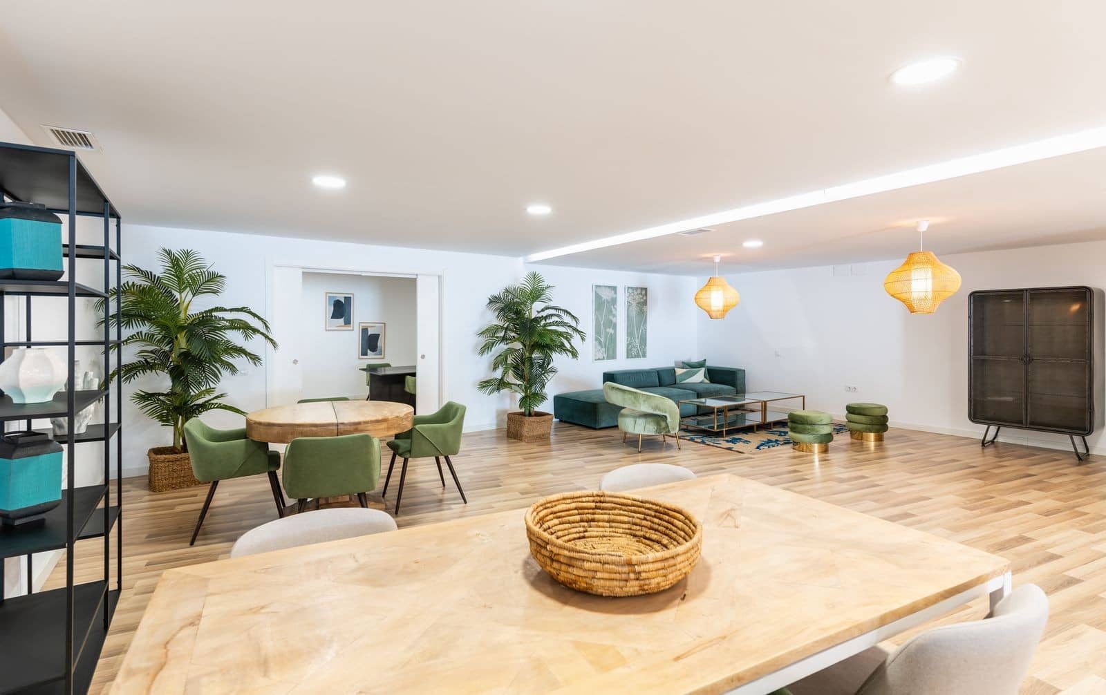 2 chambre Appartement à vendre à Estepona avec piscine garage - 1 095 000 € (Ref: 8798413)