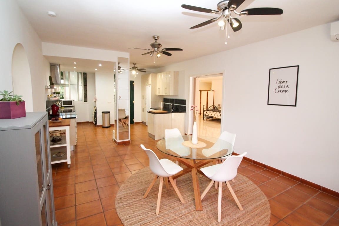 3 soveværelse Lejlighed til salg i Miraflores med swimmingpool garage - € 375.000 (Ref: 8849390)