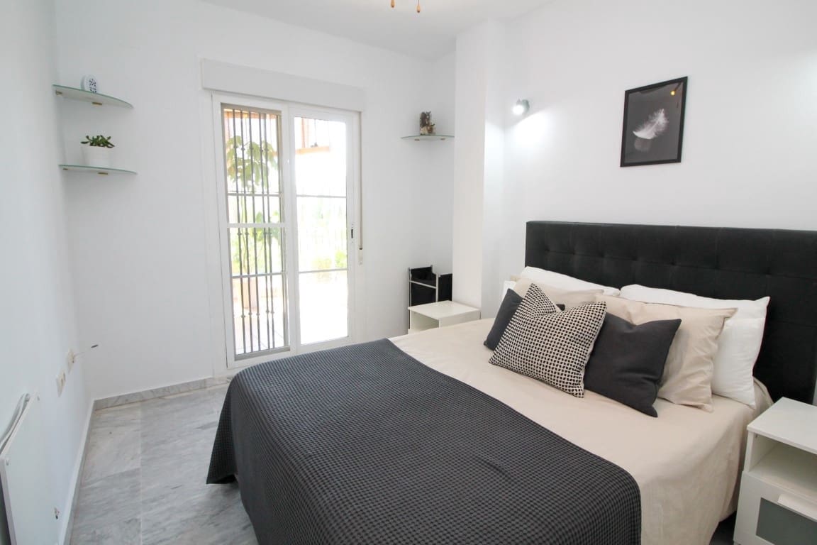 3 soveværelse Lejlighed til salg i Miraflores med swimmingpool garage - € 375.000 (Ref: 8849390)