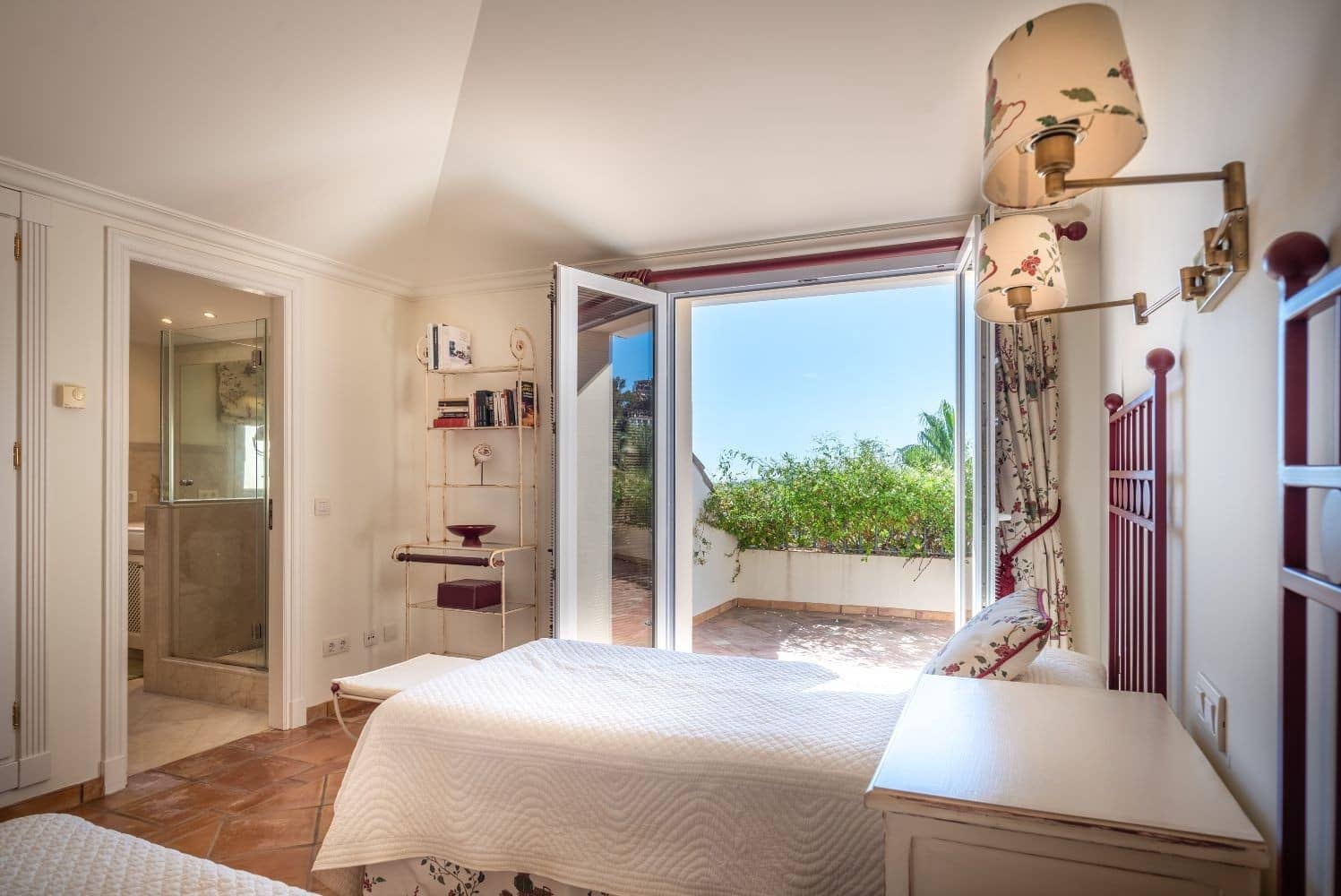3 soveværelse Penthouse til salg i Marbella med swimmingpool garage - € 1.500.000 (Ref: 8849393)