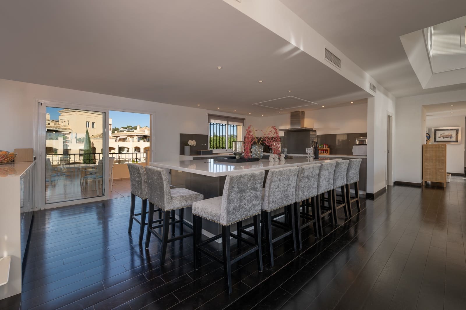 4 chambre Penthouse à vendre à Marbella avec piscine garage - 1 449 000 € (Ref: 8849394)