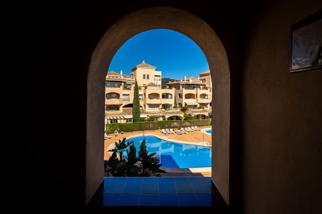 4 camera da letto Attico in vendita in Marbella con piscina garage - 1.399.000 € (Rif: 8849394)