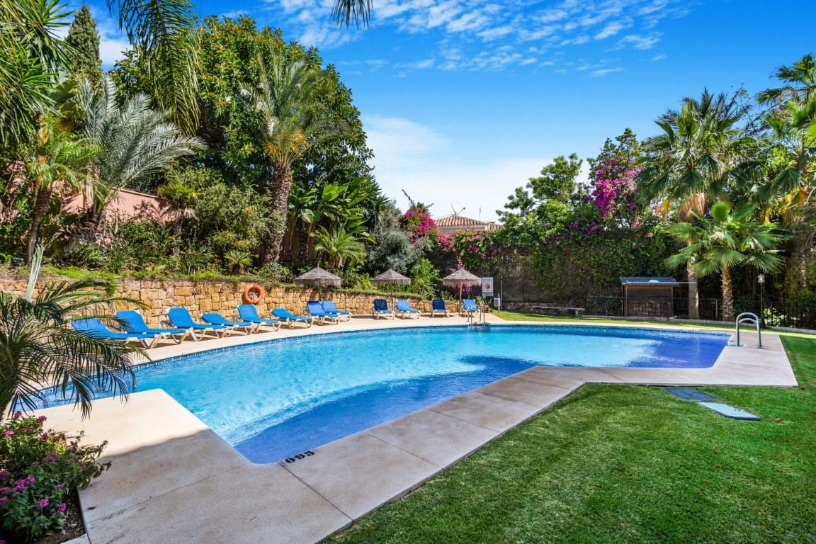 4 slaapkamer Penthouse te koop in Marbella met zwembad garage - € 2.490.000 (Ref: 8851356)