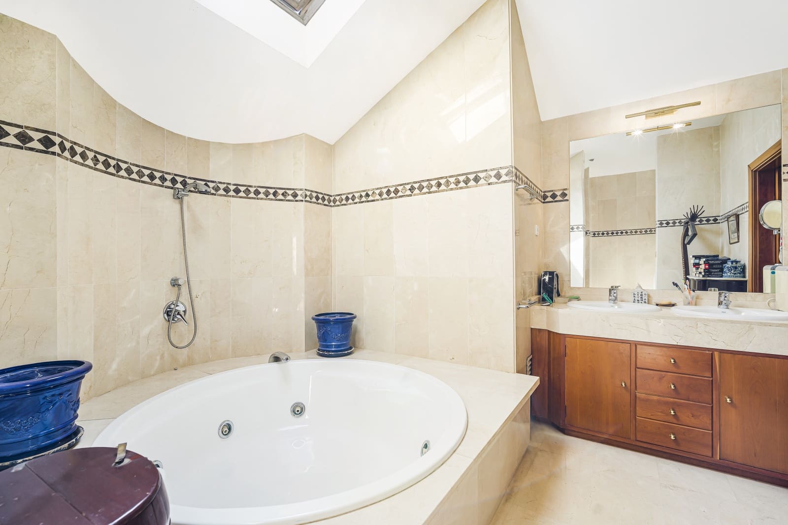 4 slaapkamer Penthouse te koop in Marbella met zwembad garage - € 2.490.000 (Ref: 8851356)