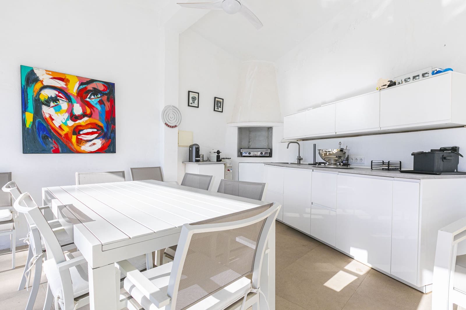Chalet de 4 habitaciones en Benahavís en venta con piscina garaje - 1.395.000 € (Ref: 8879677)