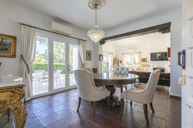 4 slaapkamer Villa te koop in Benahavís met zwembad garage - € 1.395.000 (Ref: 8879677)