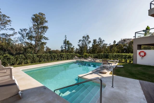 3 sovrum Takvåning till salu i Marbella med pool garage - 995 000 € (Ref: 8879678)