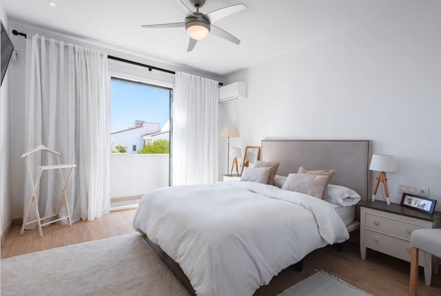 3 soveværelse Byhus til salg i San Pedro de Alcantara med swimmingpool garage - € 1.499.990 (Ref: 8879679)