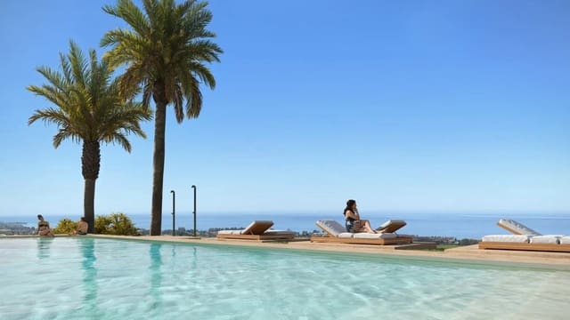 4 soverom Leilighet til salgs i New Golden Mile, Estepona med svømmebasseng garasje - € 1 325 835 (Ref: 8892876)