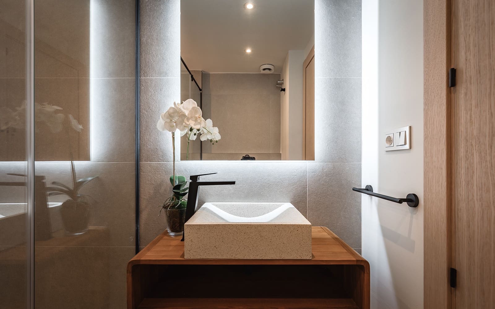 2 soveværelse Lejlighed til salg i Marbella med swimmingpool garage - € 670.000 (Ref: 8892880)