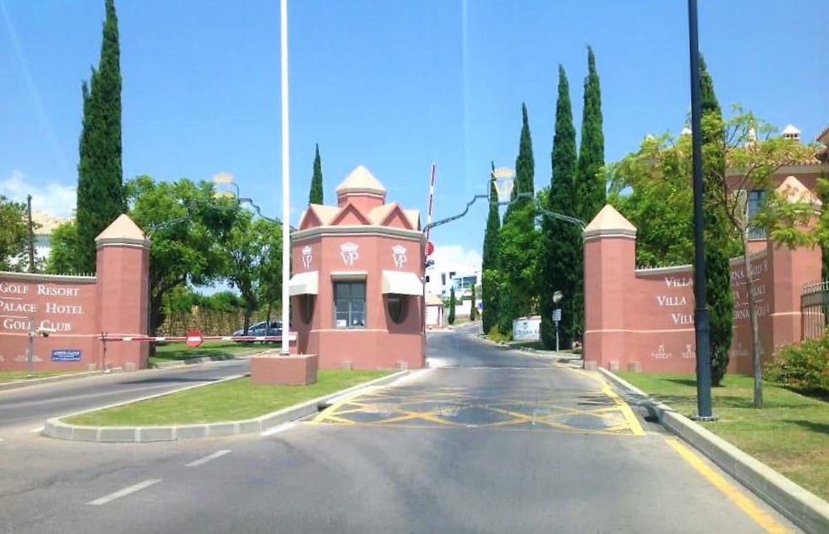 3 soveværelse Penthouse til salg i Los Flamingos med swimmingpool garage - € 1.075.000 (Ref: 8915138)