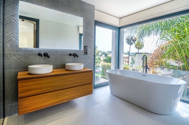 5 slaapkamer Villa te koop in Nueva Andalucia, Marbella met zwembad garage - € 3.150.000 (Ref: 8926731)