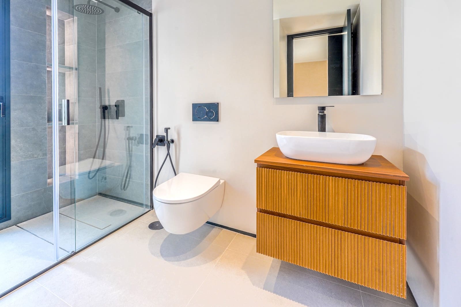 5 slaapkamer Villa te koop in Nueva Andalucia met zwembad garage - € 3.150.000 (Ref: 8926731)