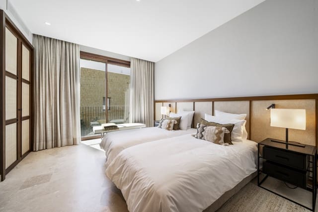 3 soverom Leilighet til salgs i Casares med svømmebasseng garasje - € 2 495 000 (Ref: 8941467)