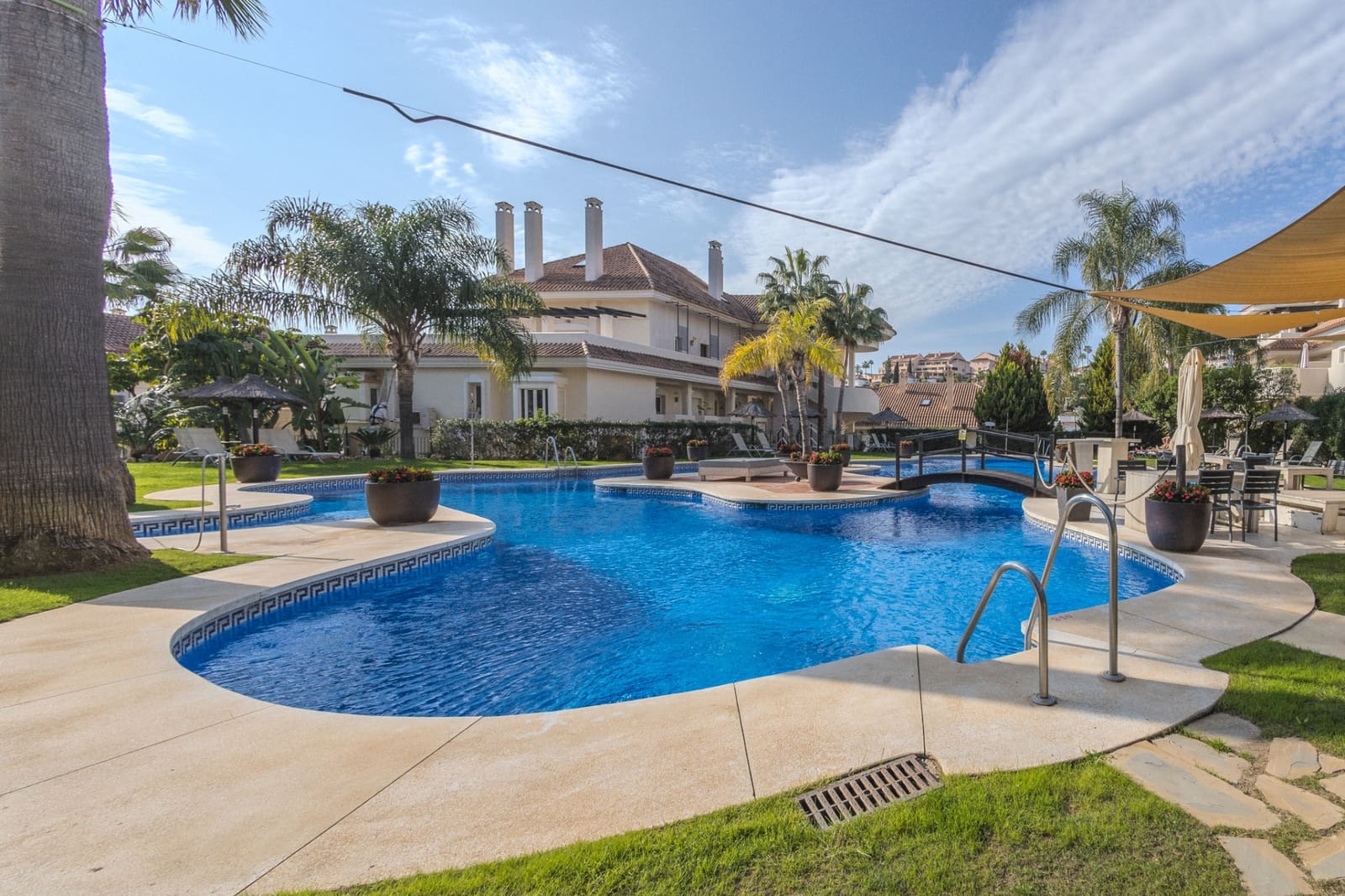 2 Zimmer Apartment zu verkaufen in Marbella mit Pool Garage - 520.000 € (Ref: 8941468)