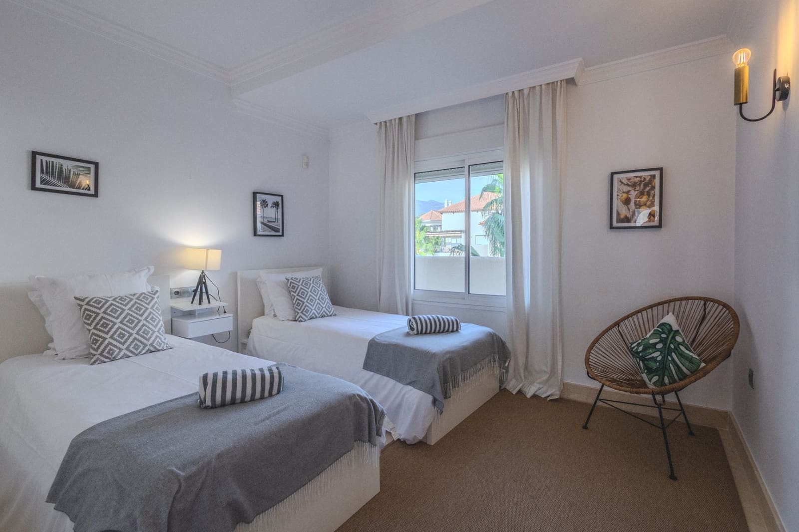 2 sypialnia Apartament na sprzedaż w Marbella z basenem garażem - 520 000 € (Ref: 8941468)