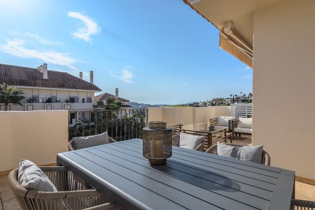 2 sypialnia Apartament na sprzedaż w Marbella z basenem garażem - 520 000 € (Ref: 8941468)