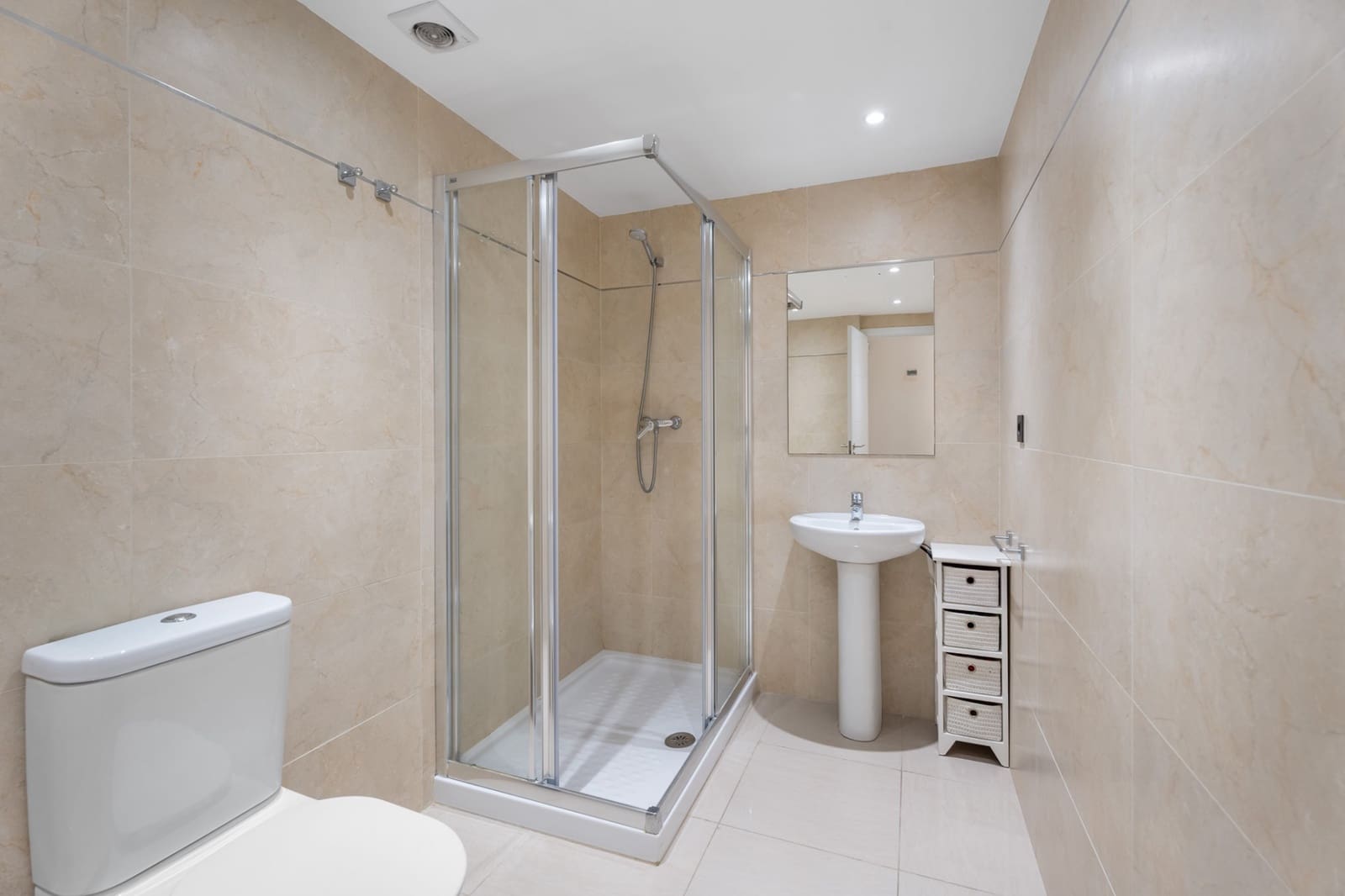 2 soveværelse Lejlighed til salg i Puerto Banus med garage - € 595.000 (Ref: 8979130)