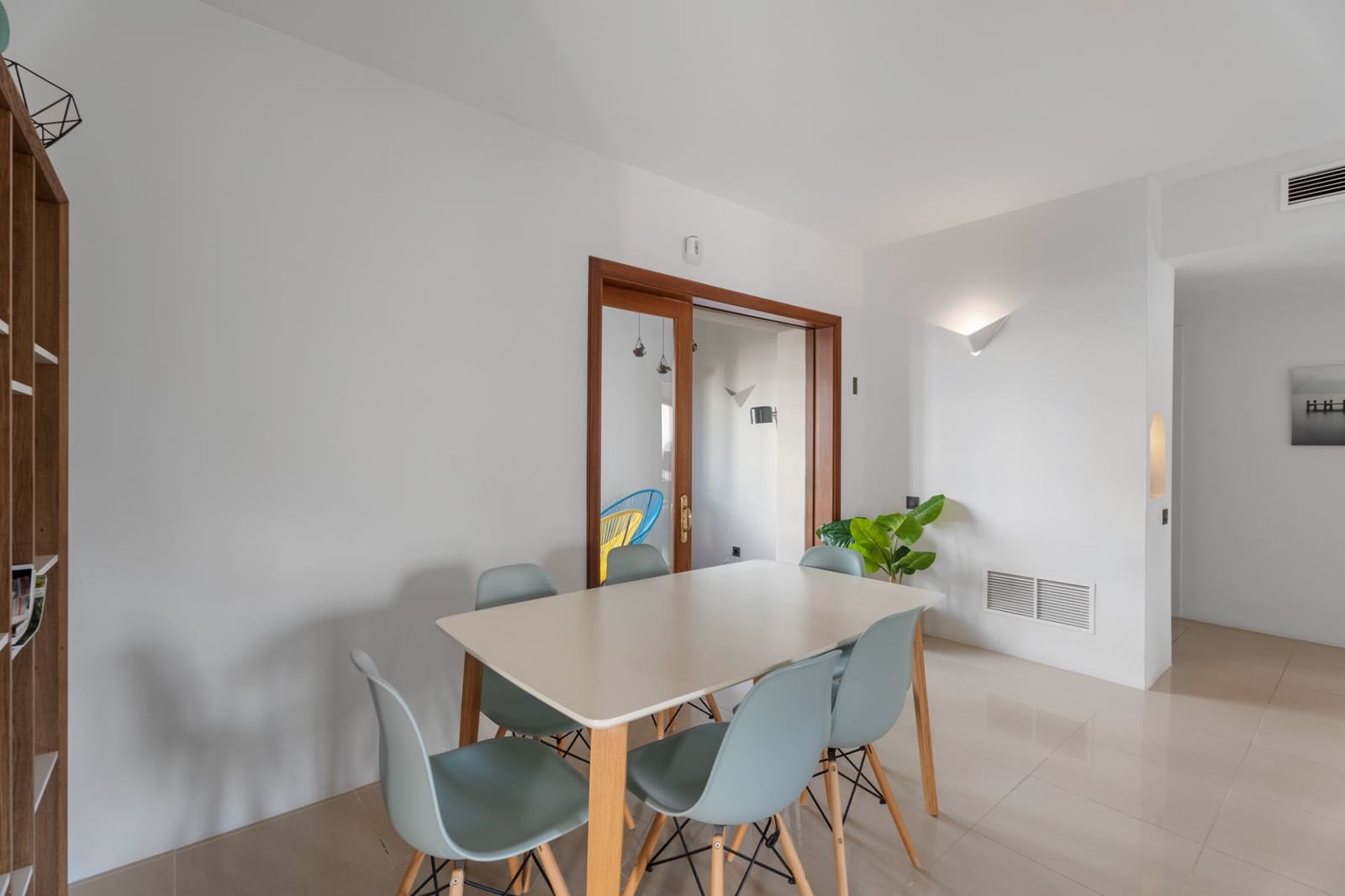 2 bedroom Apartment for sale in Puerto Banus with garage - € 595,000 (Ref: 8979130)
