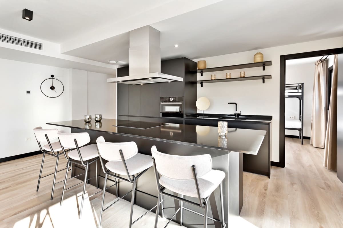 2 bedroom Apartment for sale in Mijas Costa with pool garage - € 359,000 (Ref: 9007791)