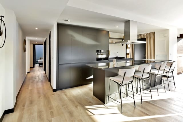 2 Zimmer Apartment zu verkaufen in Mijas Costa, Mijas mit Pool Garage - 359.000 € (Ref: 9007791)