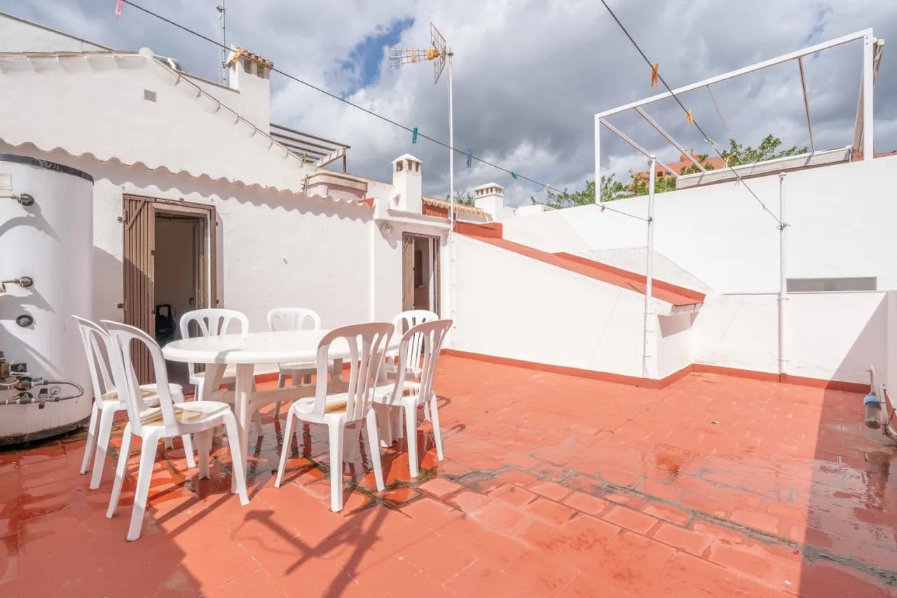 4 soveværelse Byhus til salg i Estepona - € 710.000 (Ref: 9018287)