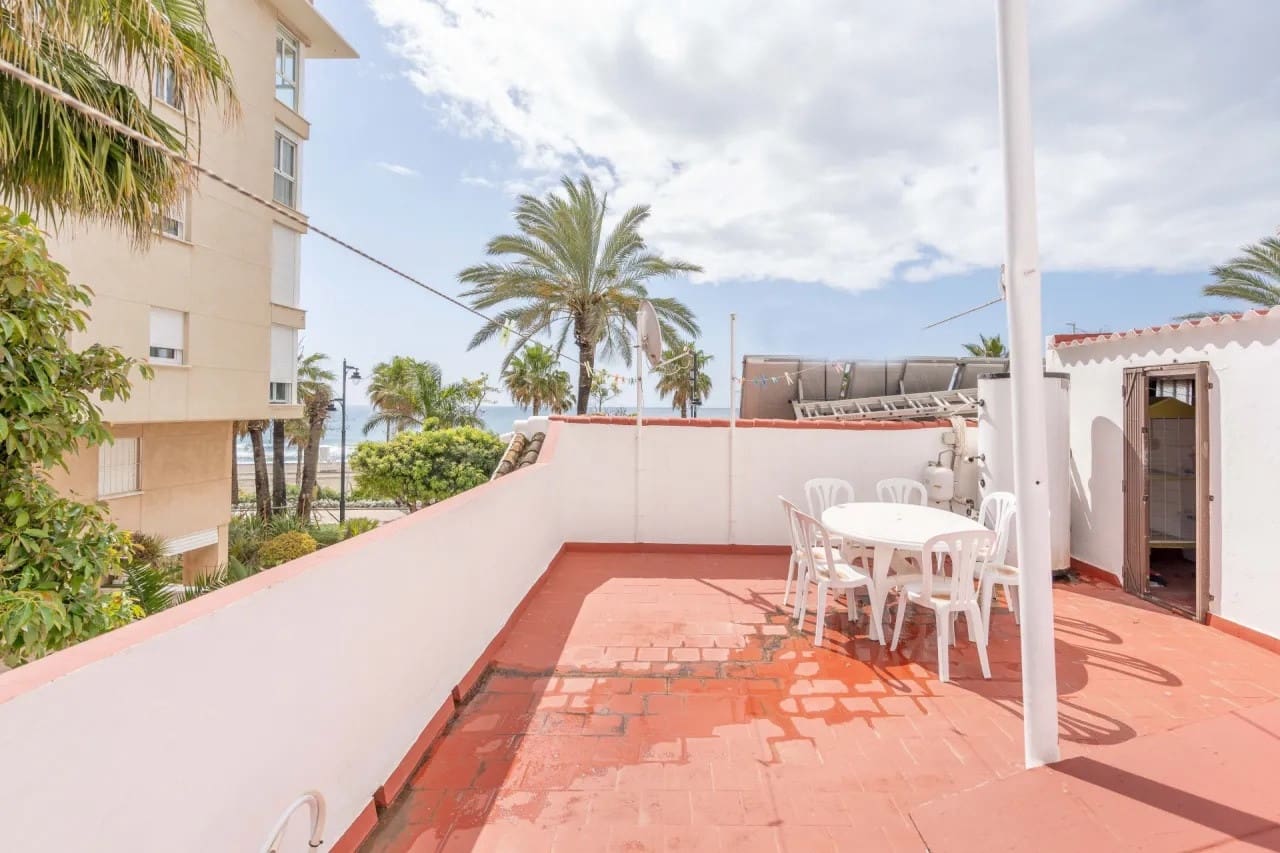 4 soveværelse Byhus til salg i Estepona - € 710.000 (Ref: 9018287)
