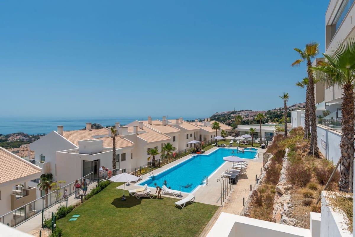 3 soverom Leilighet til salgs i Benalmadena med svømmebasseng garasje - € 685 000 (Ref: 9036451)