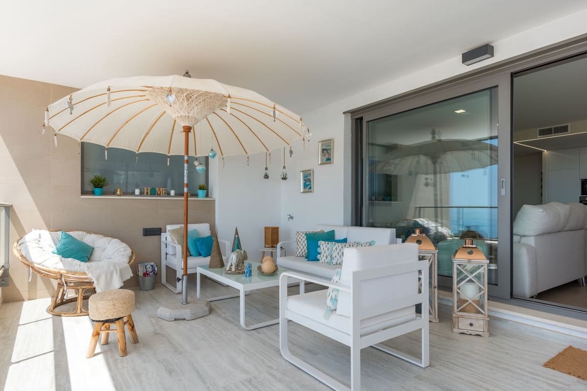 3 soverom Leilighet til salgs i Benalmadena med svømmebasseng garasje - € 685 000 (Ref: 9036451)