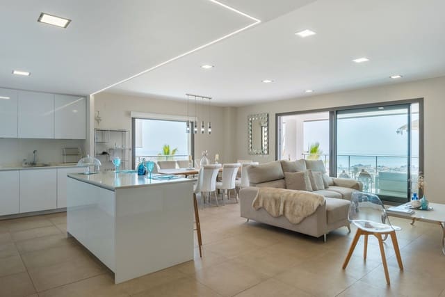 3 soverom Leilighet til salgs i Benalmádena med svømmebasseng garasje - € 685 000 (Ref: 9036451)