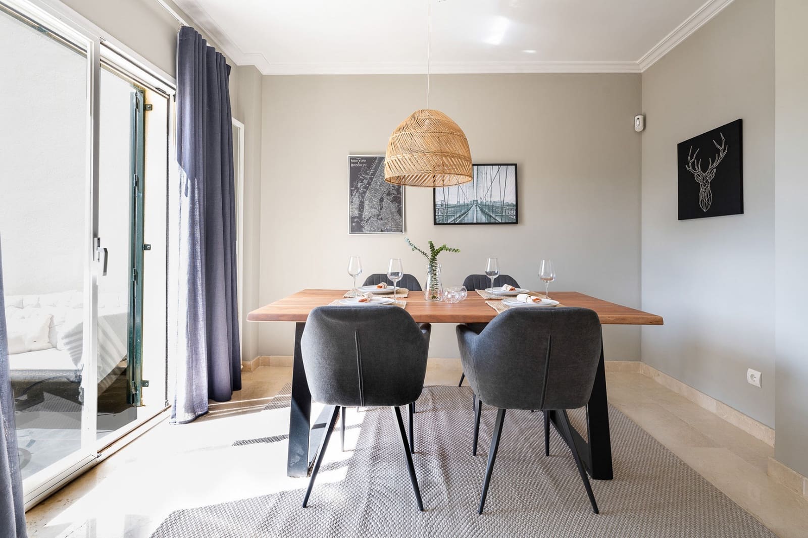 2 slaapkamer Penthouse te koop in Benahavis met zwembad garage - € 649.900 (Ref: 9048758)