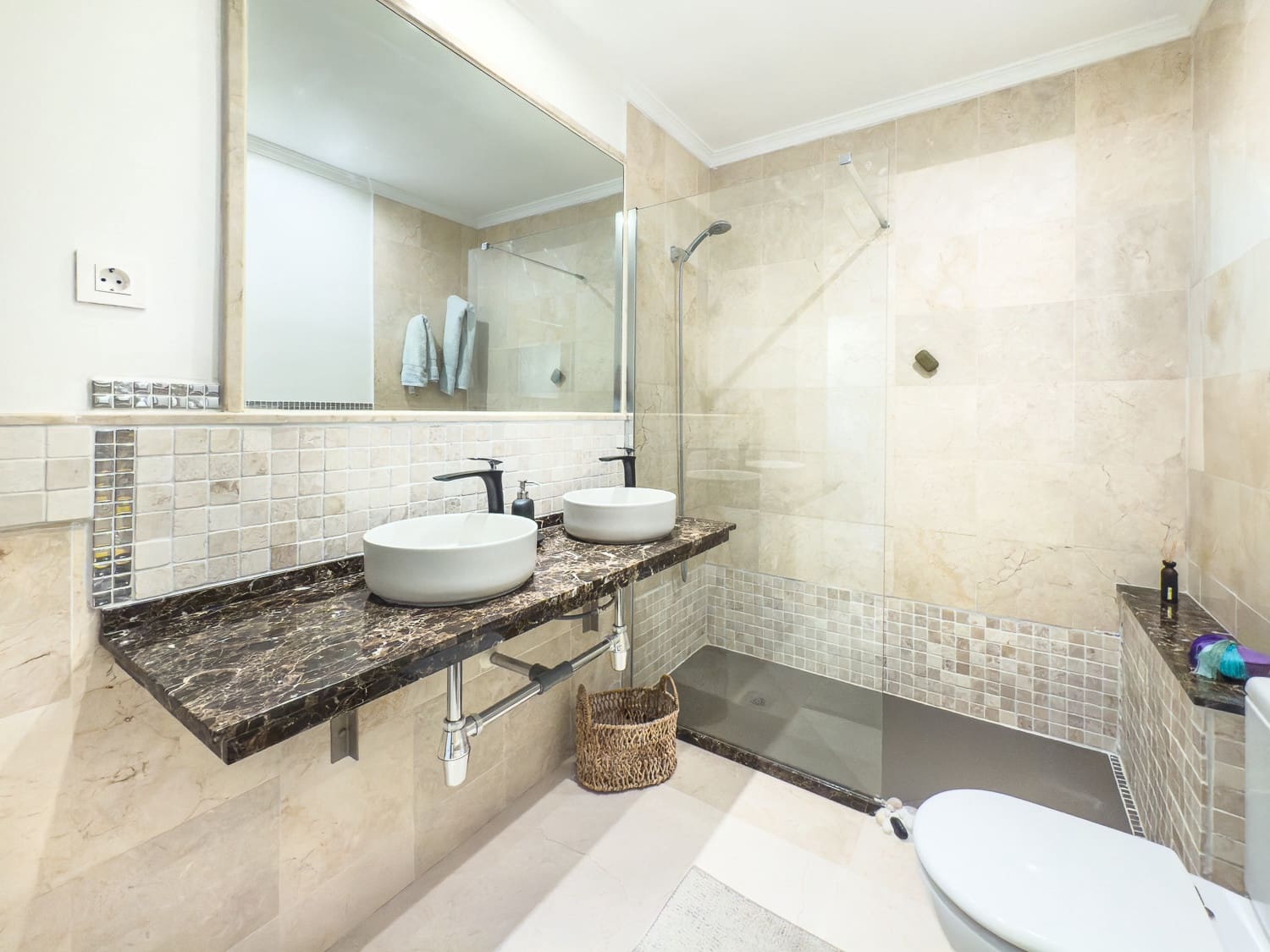 2 soveværelse Lejlighed til salg i Marbella med swimmingpool garage - € 450.000 (Ref: 9075091)