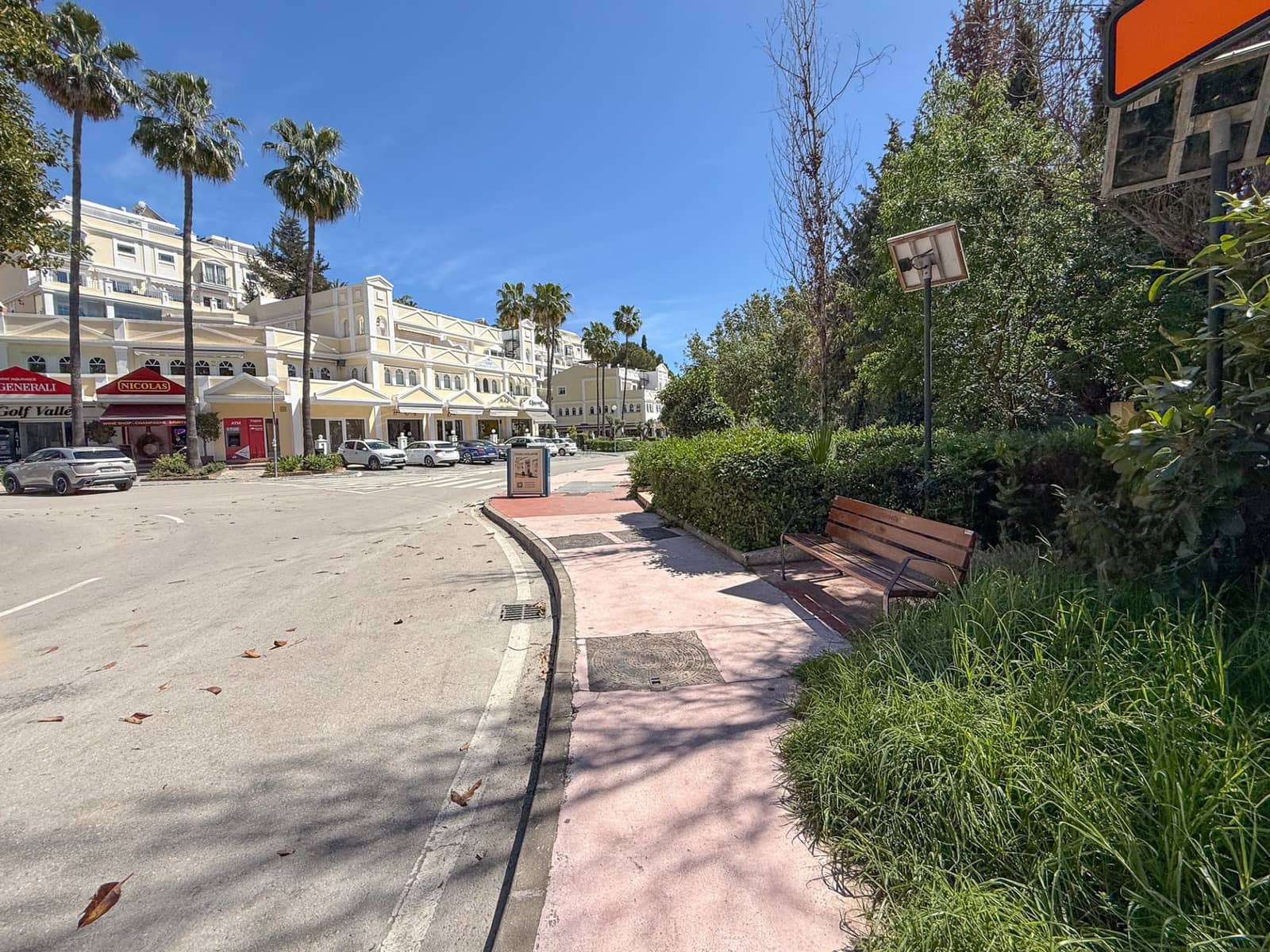 2 soveværelse Lejlighed til salg i Marbella med swimmingpool garage - € 450.000 (Ref: 9075091)