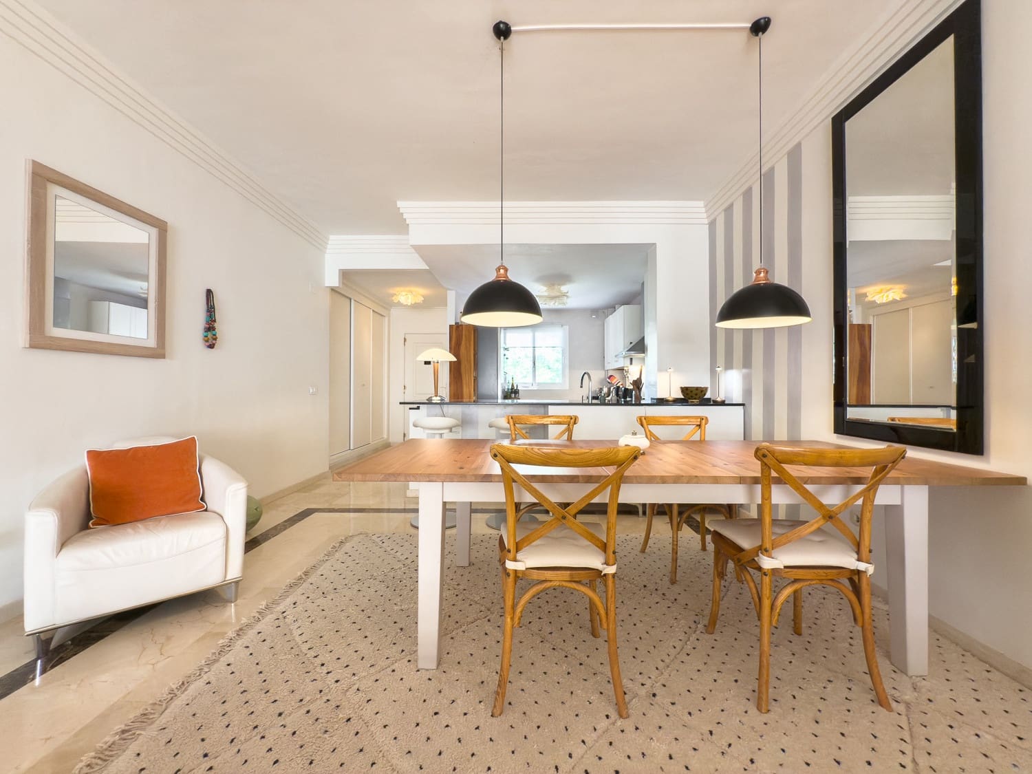 2 soveværelse Lejlighed til salg i Marbella med swimmingpool garage - € 450.000 (Ref: 9075091)