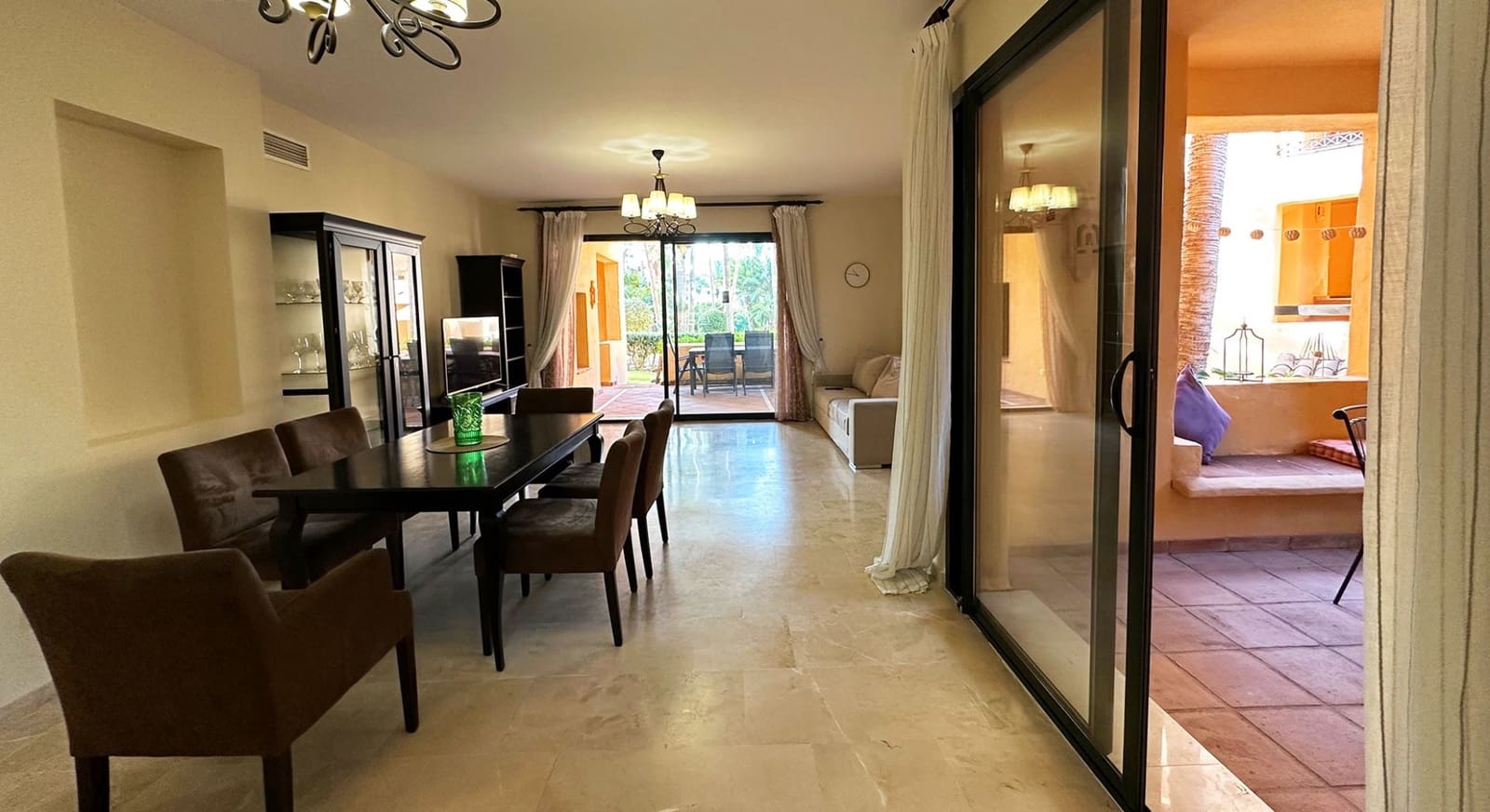 3 soverom Leilighet til salgs i Estepona med svømmebasseng garasje - € 499 000 (Ref: 9095243)
